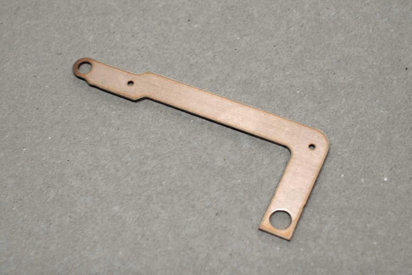 銅材の精密切断部品